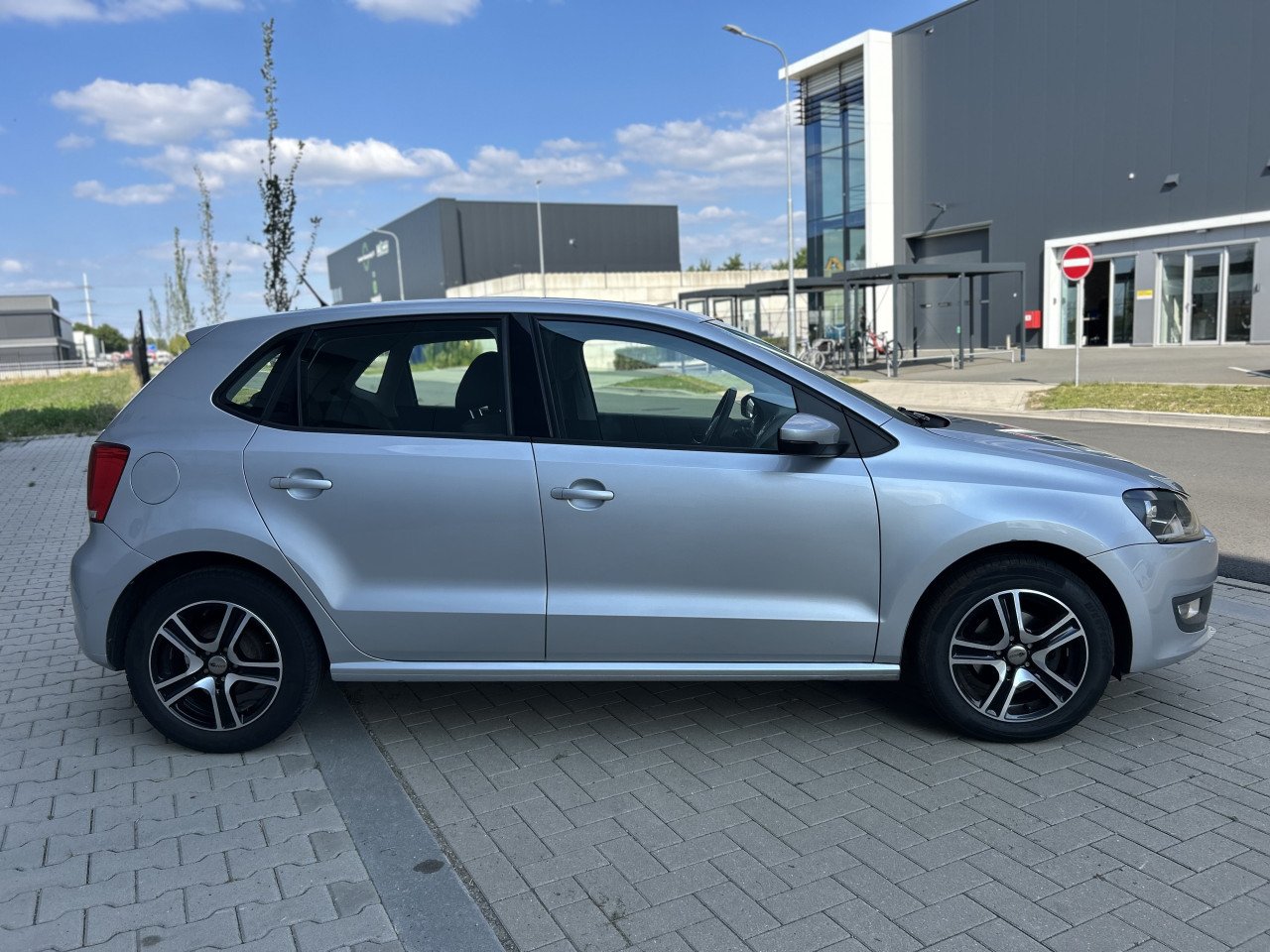 Volkswagen Polo 1.4-16V Comfortline/APK/AIRCO/BLUETOOTH/