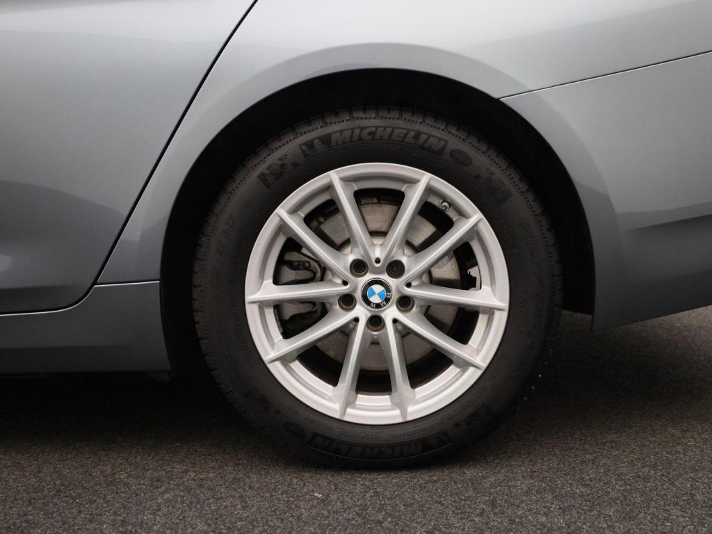 BMW 5 Serie touring 520i business edition plus | automaat | lmv | navigatie