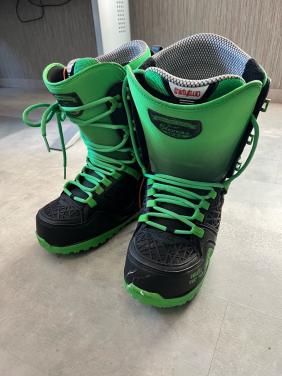 Snowboardschoenen maat 45.5