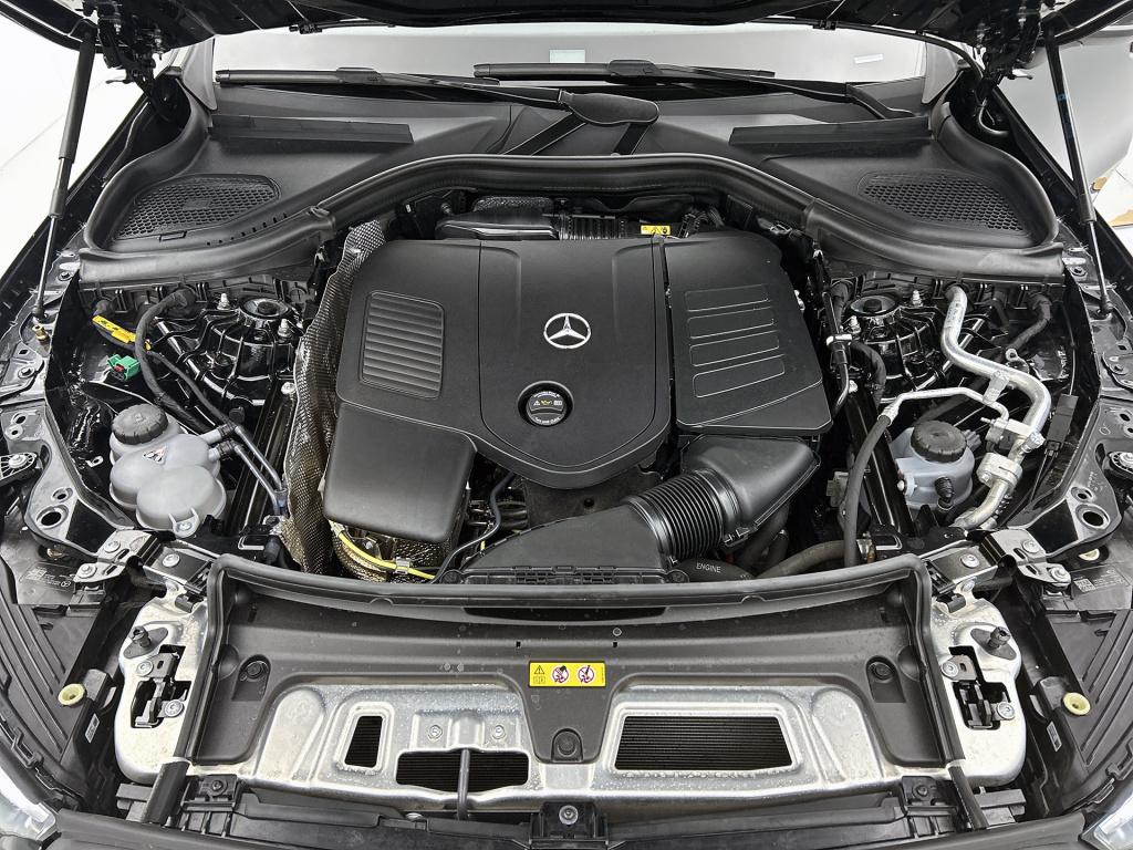 Mercedes-Benz Glc 300 e 4matic luxury plug-in hybride | avantgarde advanced