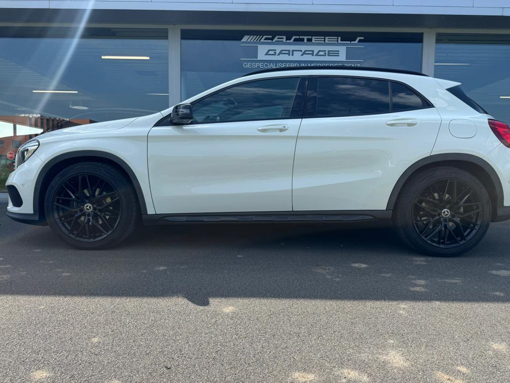 Mercedes-Benz Gla-klasse 180 ambition amg night-pakket automaat , panoramas