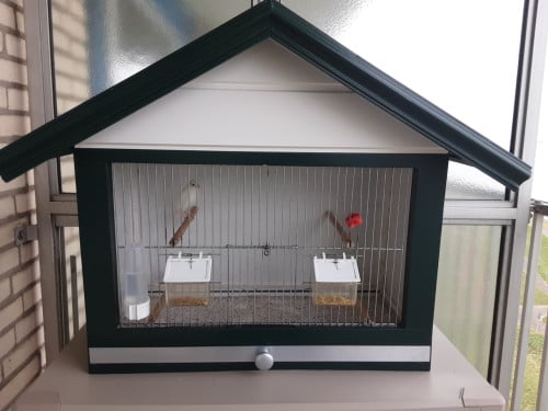 Houten vogelkooi