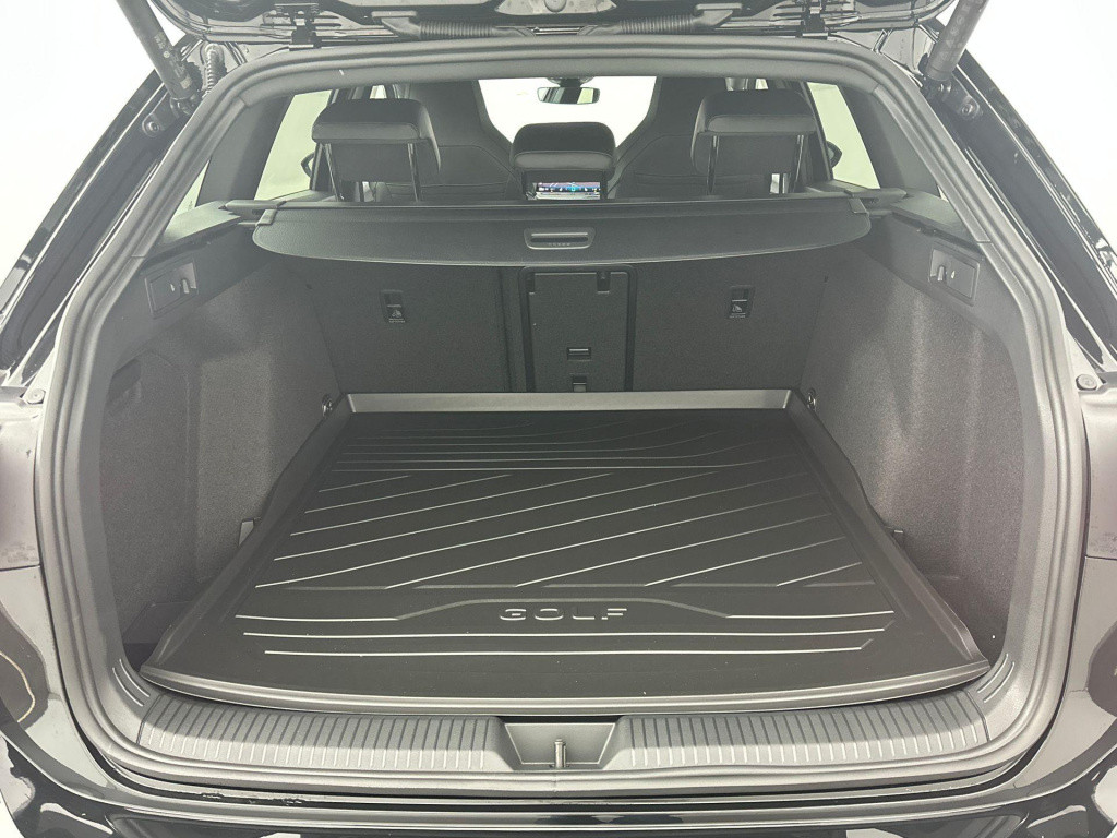 Volkswagen Golf variant r-line-edition 1.5 etsi 85 kw / 116 pk variant 7 v