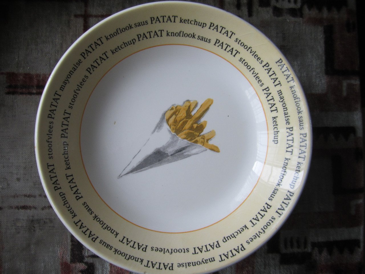 3 st Friet borden