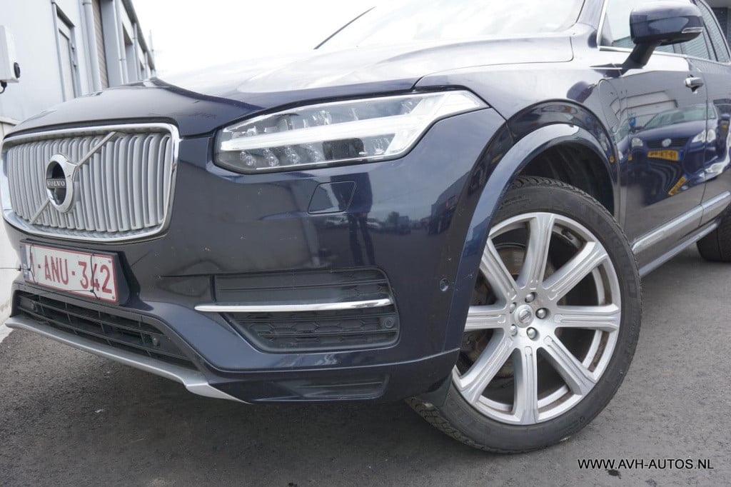 Volvo XC90 2.0 t8 twin engine awd momentum