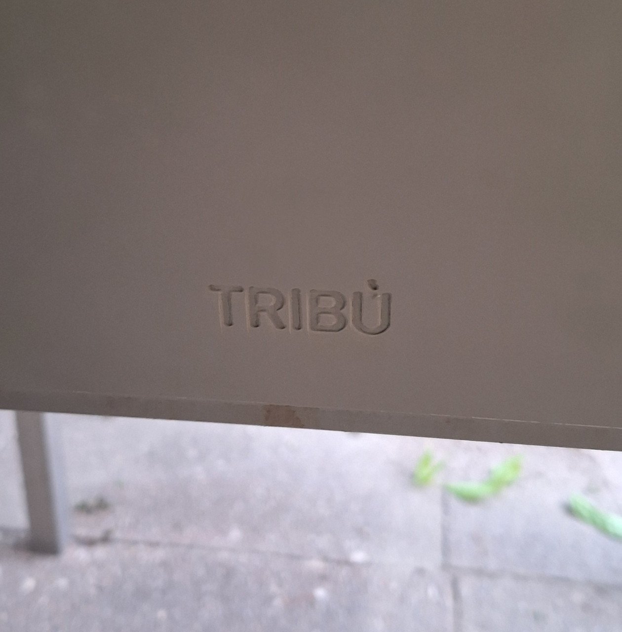TRIBU RVS EN KUNSTOF TUINSET