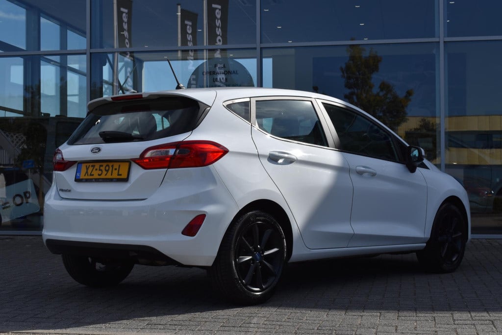Ford Fiesta 1.1 trend | navigatie | airco | lmv 16" | apple carplay/android