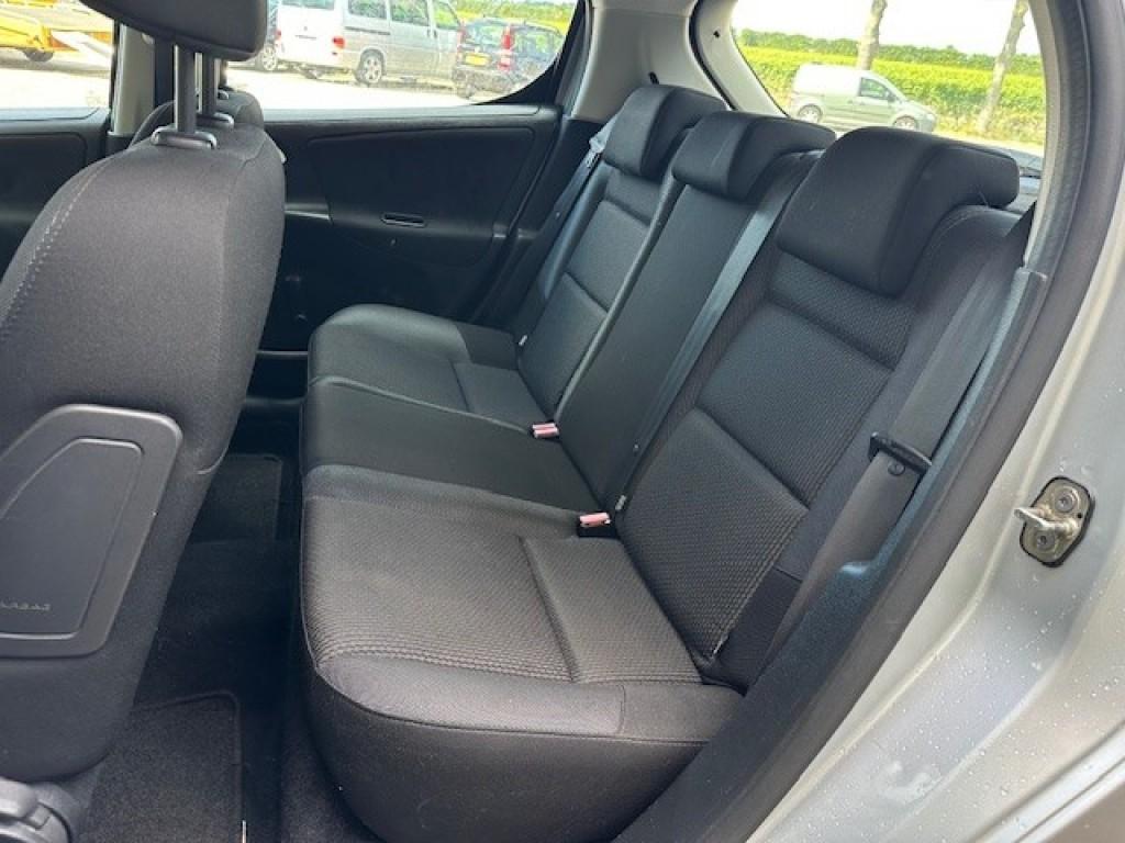 Peugeot 207 1.4 vti active