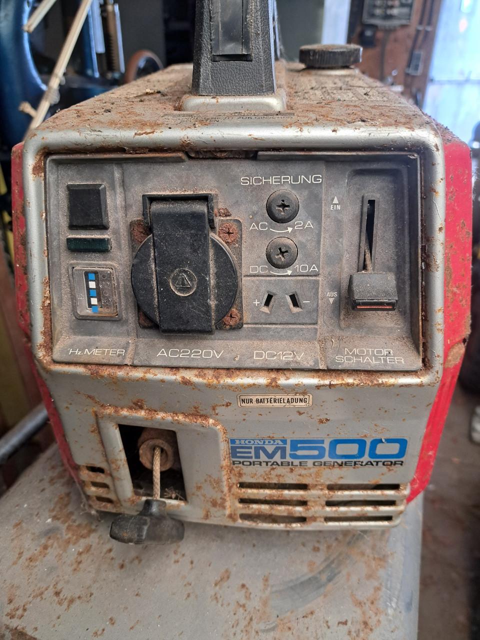 Kleine Honda generator opknapper