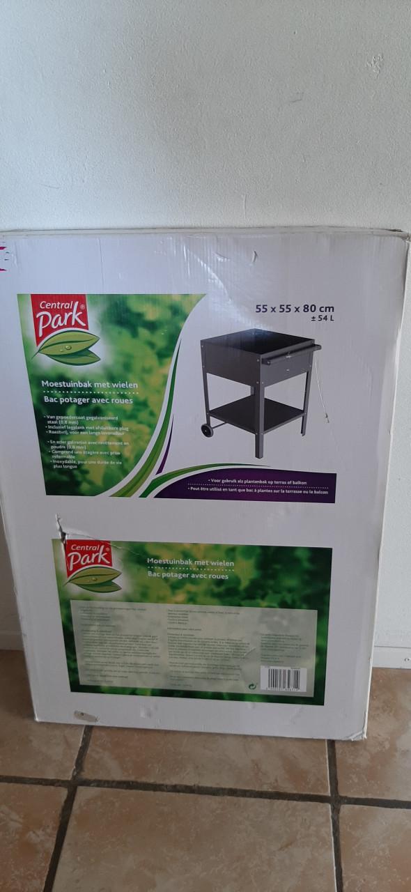 Moestuinbak op wielen