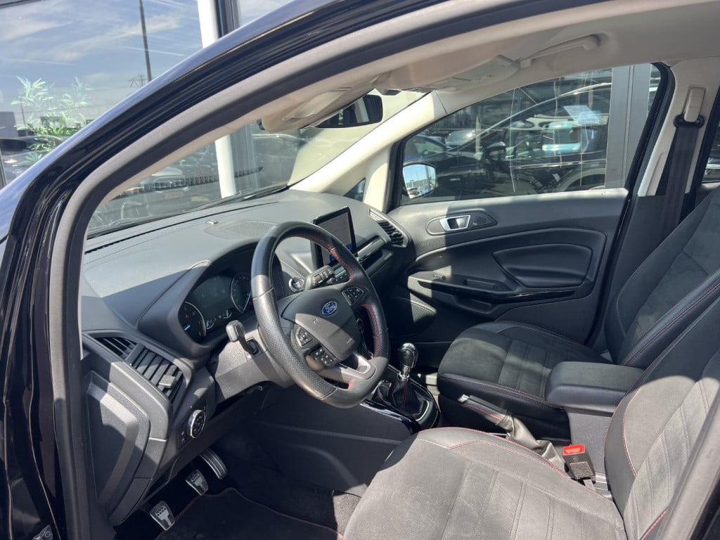 Ford Ecosport 1.0 ecoboost 125pk st-line black ,trekhaak , voorruitverwarmi