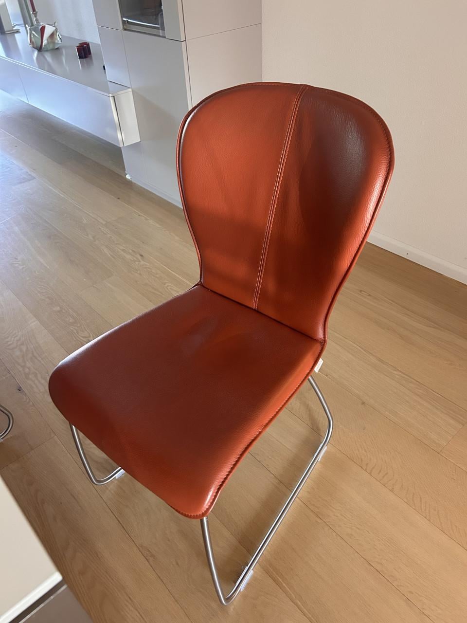 Moderne eettafel met Bert Plantagie stoelen
