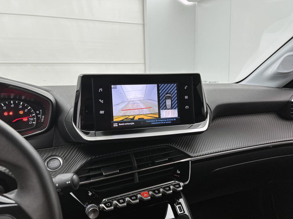 Peugeot 208 100pk allure pack | rijklaar | keyless | camera | stoelverwarmi