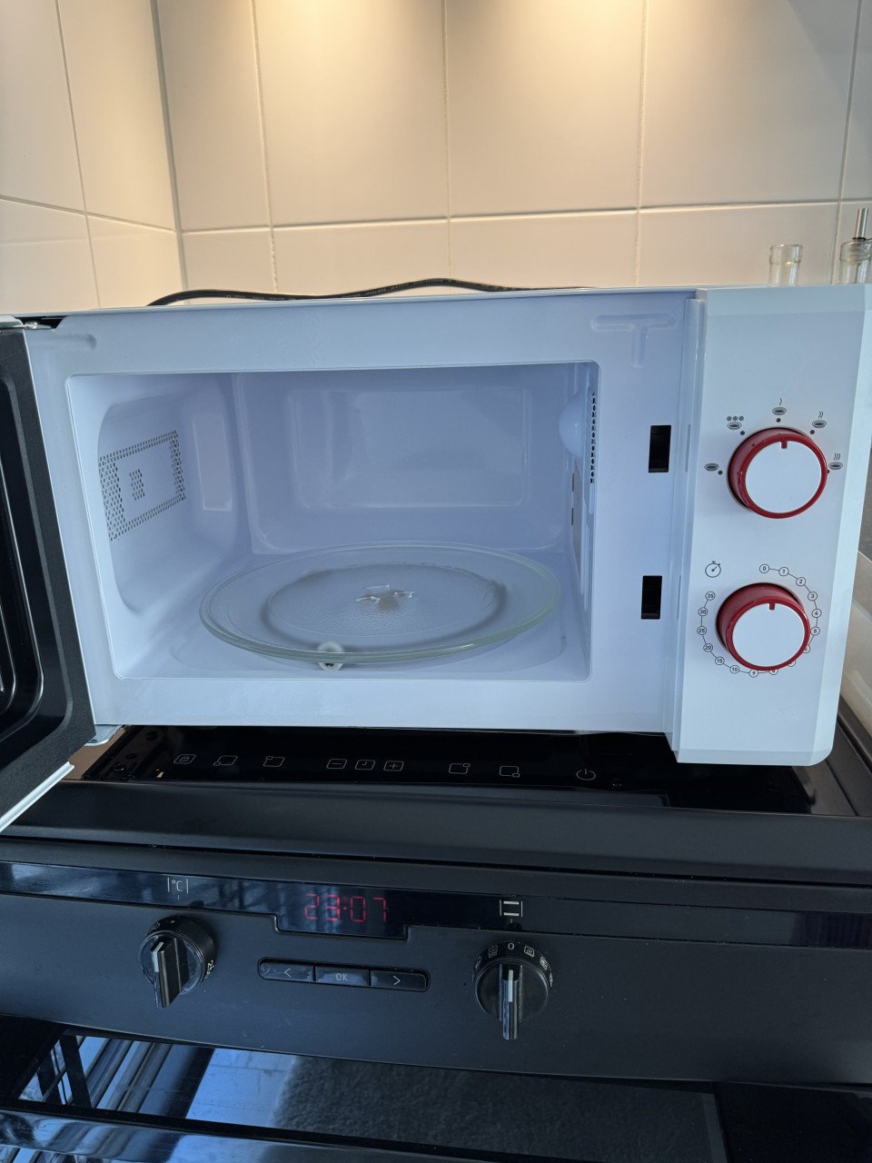 👉 Zo goed als nieuwe magnetron – Moulinex