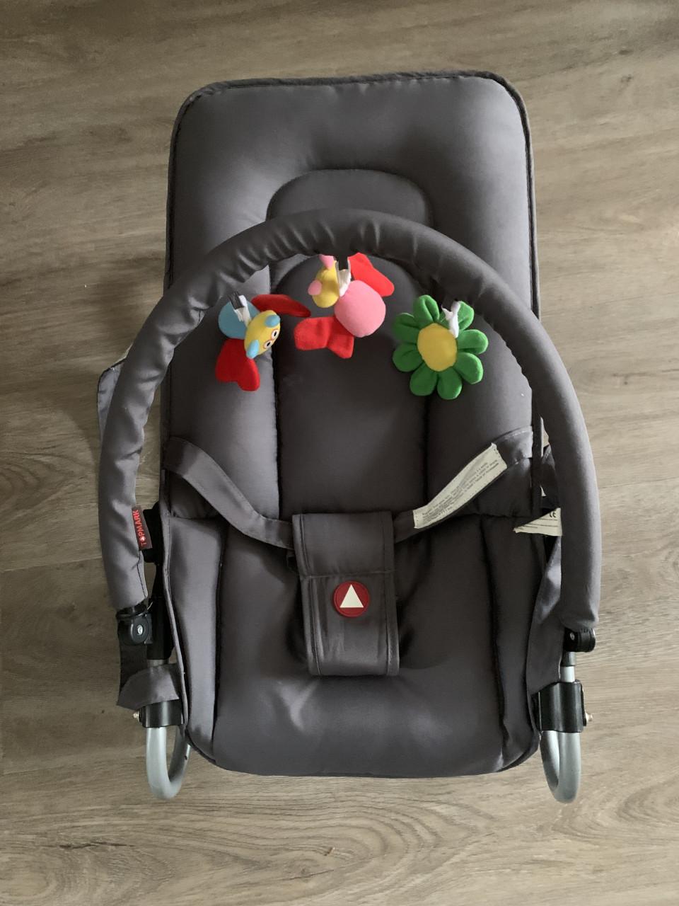 Topmark Wipstoeltje kan in lig en zit stand