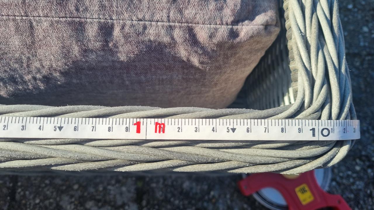 Hondenmand nieuw incl kussen