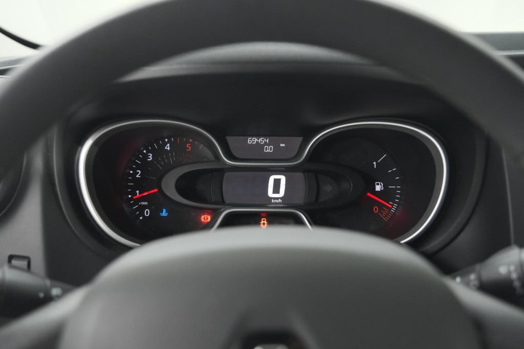 Renault Trafic 2.0 dci 120 t27 l1h1 work edition | trekhaak | apple carplay