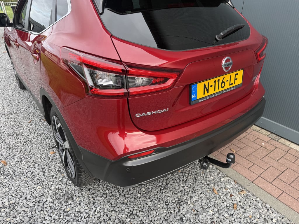 Nissan Qashqai 1.2 tekna pakket 5-drs
