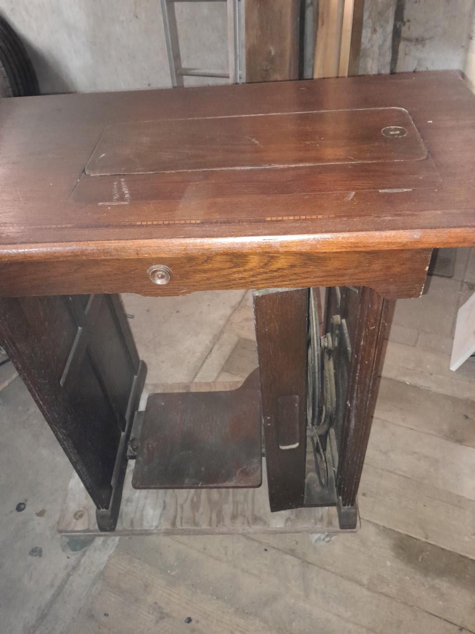 Ouderwetse  trapnaaimachine