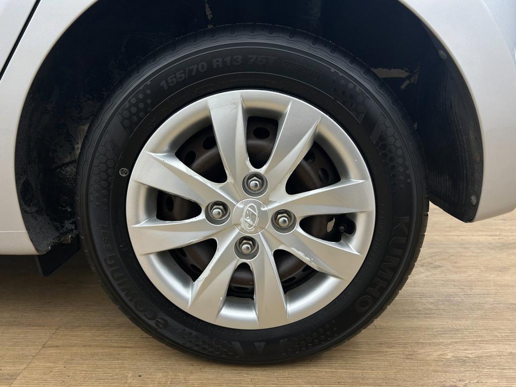Hyundai I 10 occasion 1.0i i-motion comfort | grijs | tweedehands hyundai i