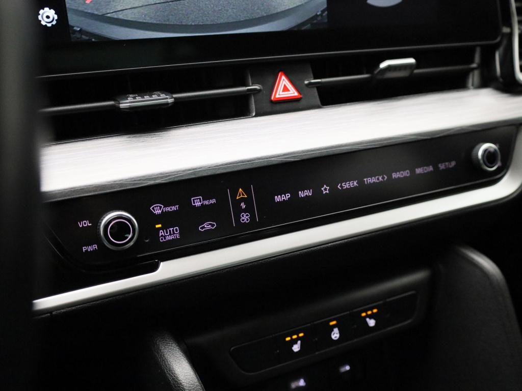 Kia Sportage 1.6 t-gdi mhev comfortline | lmv | parkeer sensoren | virtual 