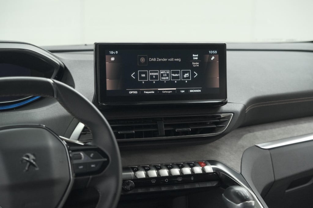 Peugeot 5008 puretech 130 gt | camera | adaptieve cruise control | dodehoek