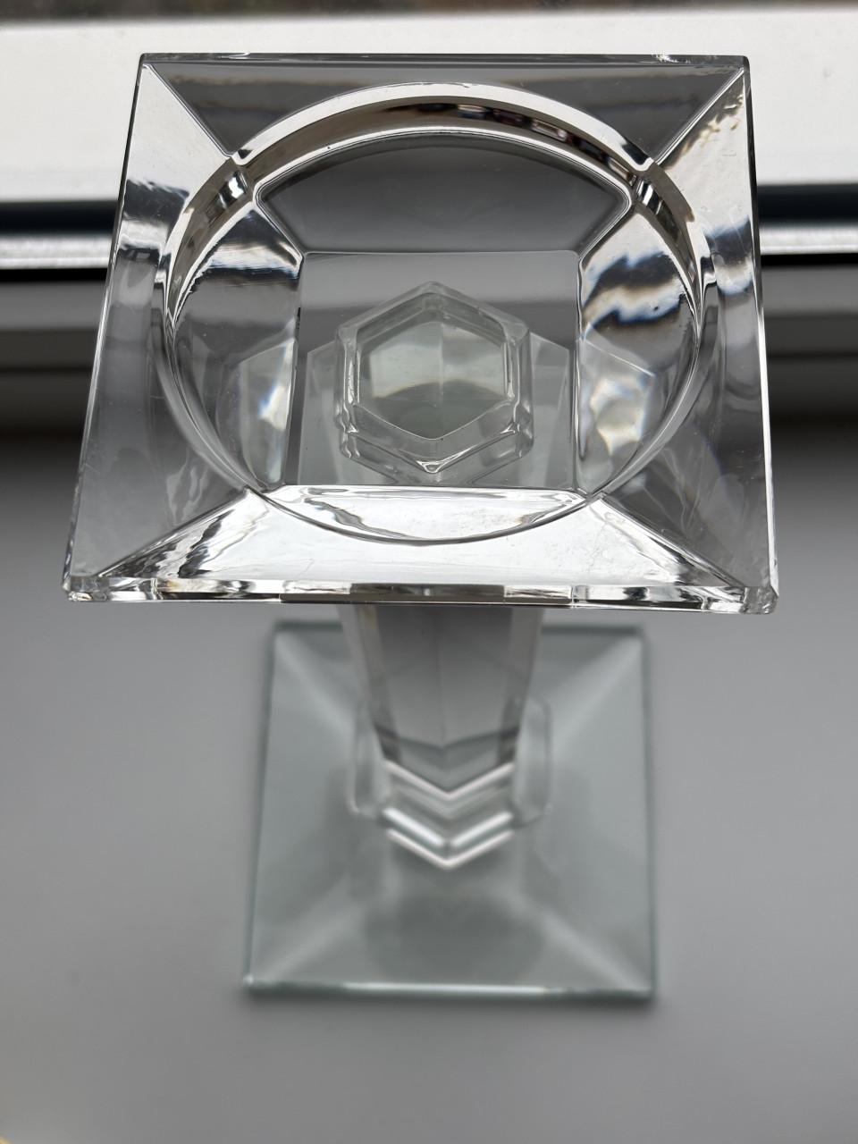 KRISTALLEN KANDELAARS EN 2 ZWAROWSKI  BEELDJES