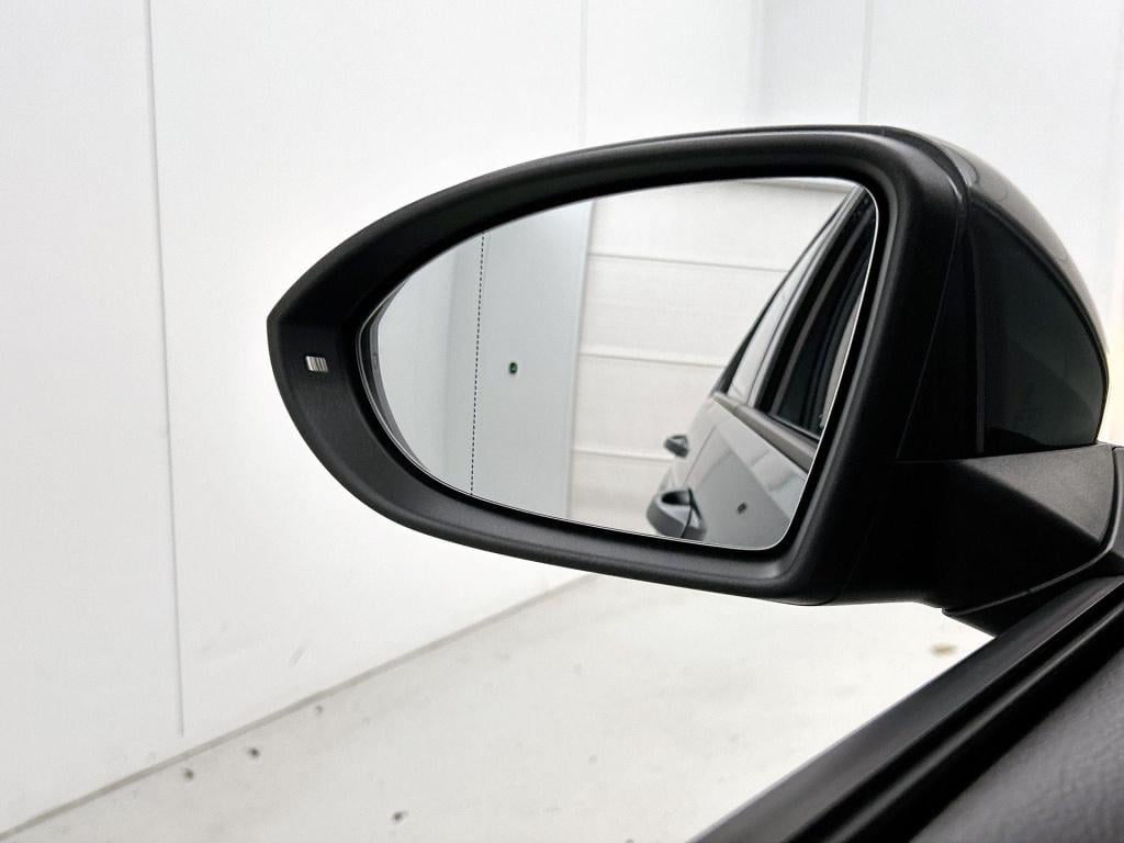 Volkswagen Golf variant 1.0 tsi trendline | parkeer sensoren | cruise contr