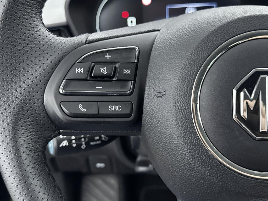 MG Mg5 electric luxury long range 61 kwh mg 5 long range luxury 61 kwh  | l