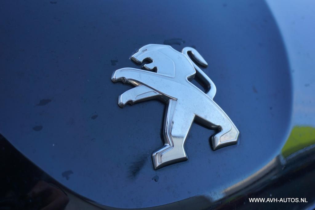 Peugeot 208 1.6 thp xy, motor defect!