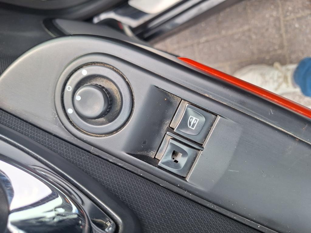 Renault Clio 1.6 r.s.