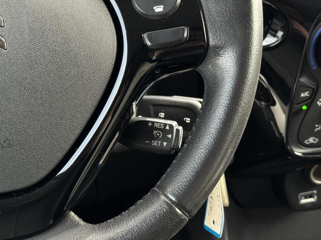 Citroen C1 1.0 e-vti shine navigatie + park. sensor, nl-auto!