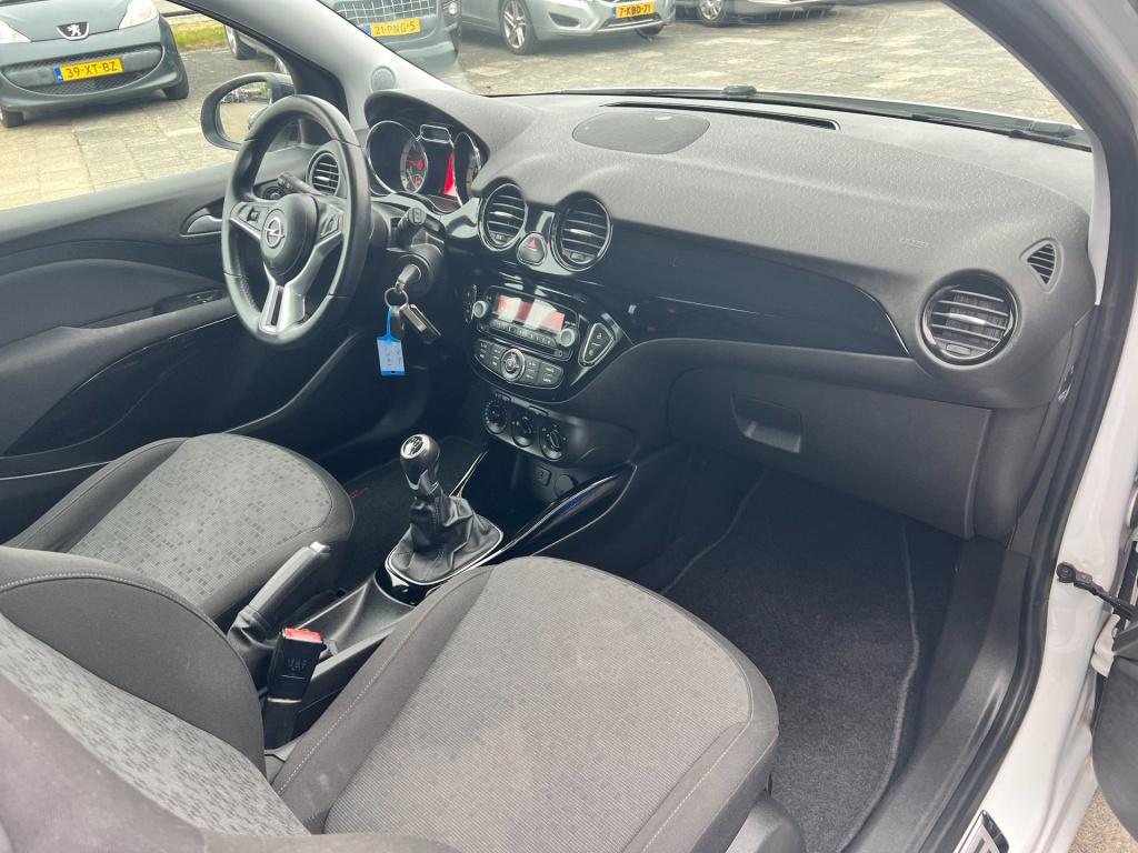 Opel Adam 1.0 turbo jam favourite