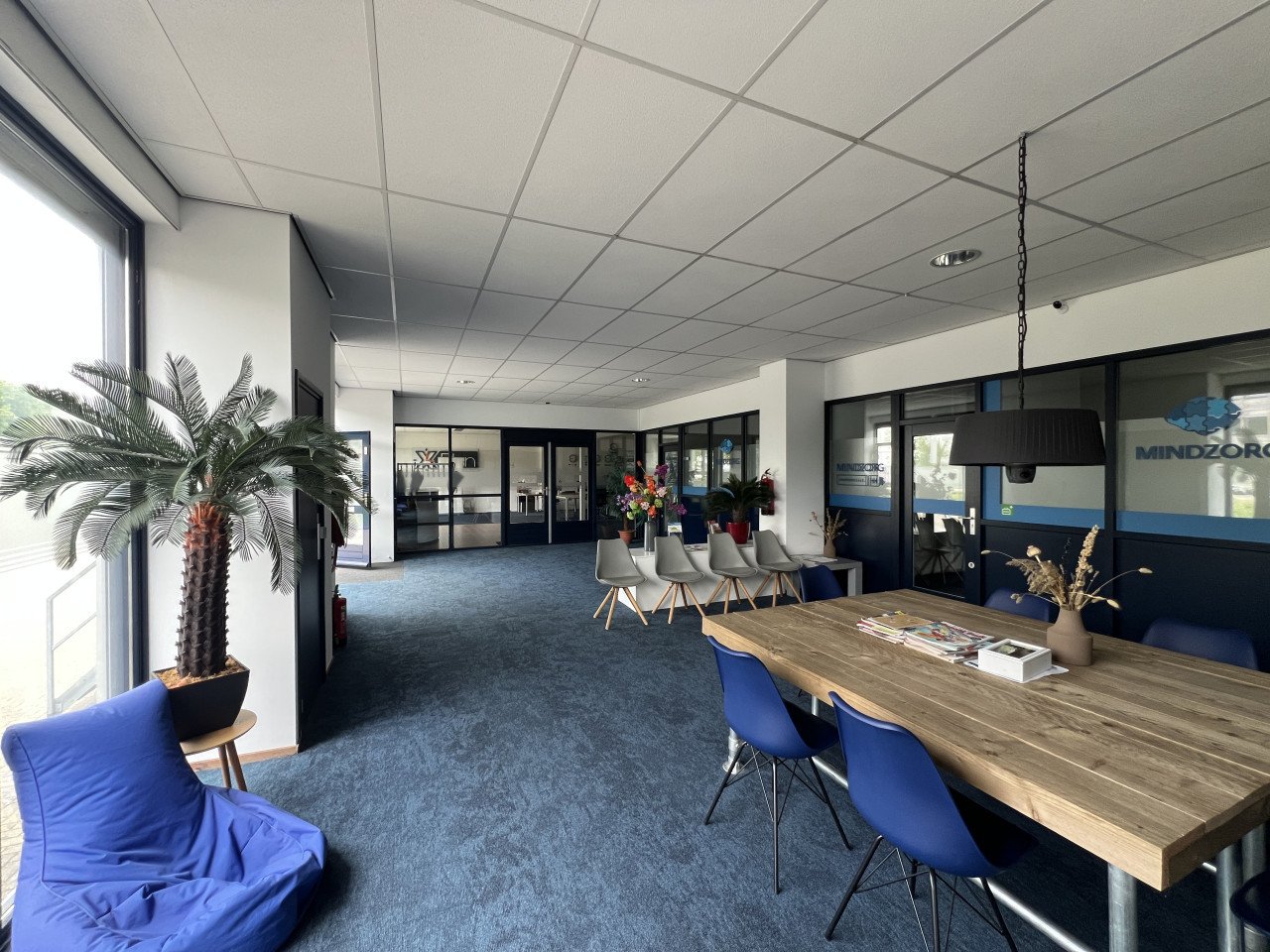 Te huur. geschakelde kantoorruimtes totaal 90m2