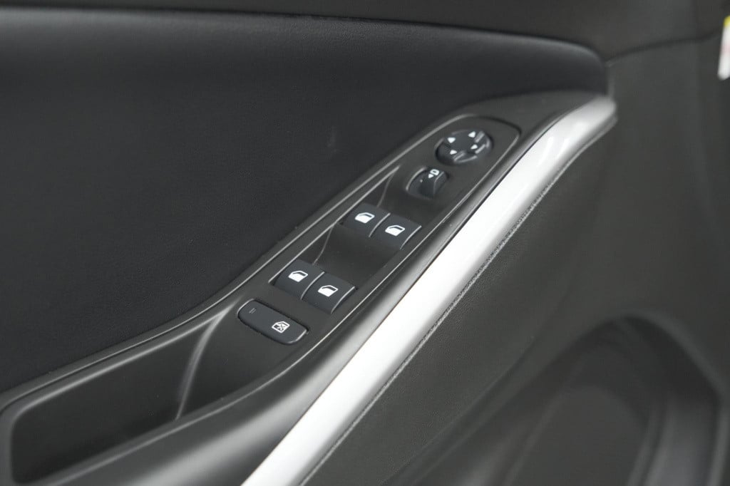 Opel Grandland turbo 130 at8 ultimate | camera | adaptieve cruise control |