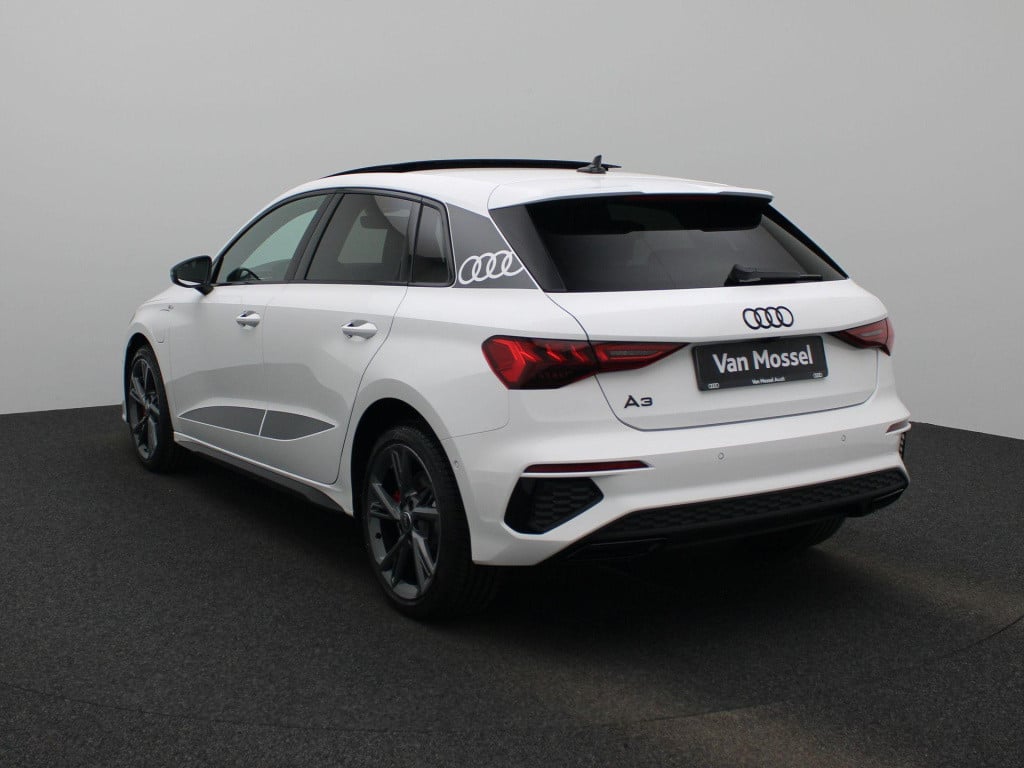 Audi A3 sportback 45 tfsi e s edition competition 245 pk | s-line | automaa