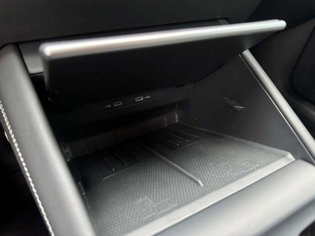 Volkswagen Tiguan 1.5 etsi goal * acc * 360 camera * trekhaak * lane + side