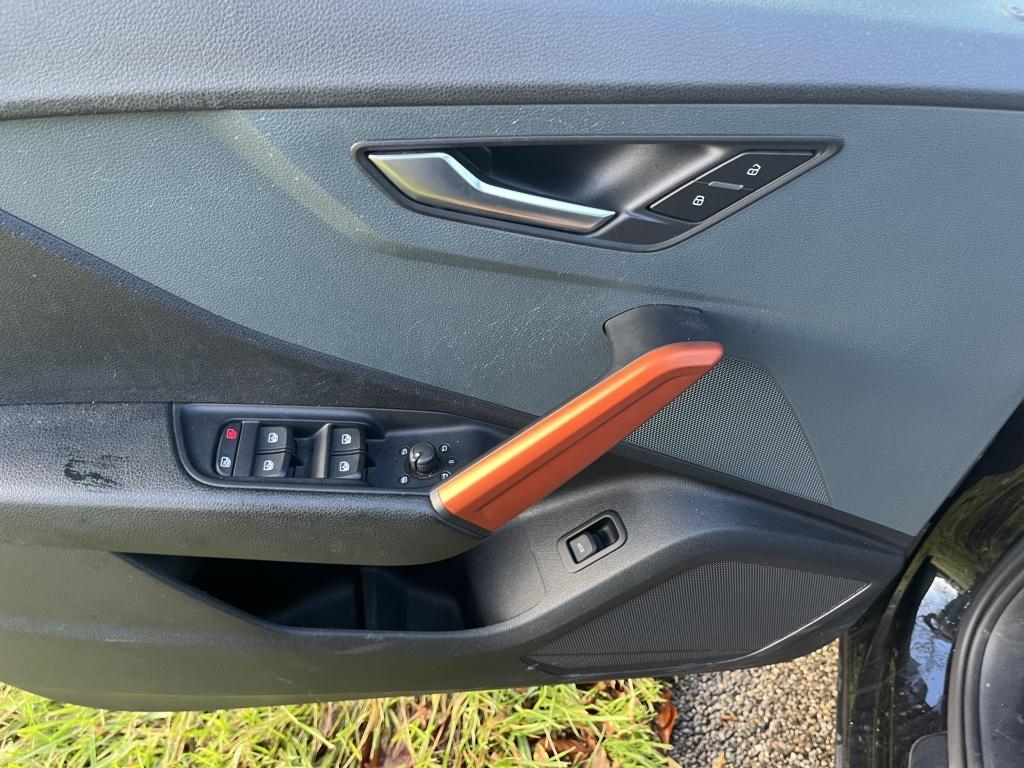 Audi Q2 1.4 tfsi cod des.pl+