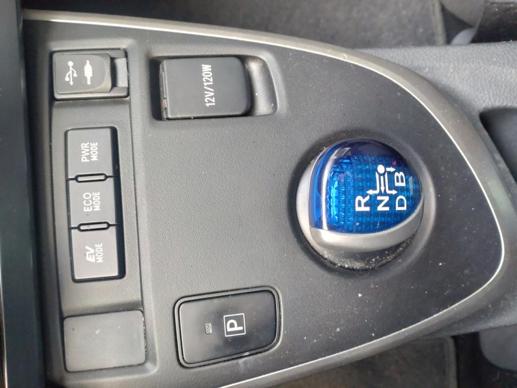 Toyota Auris 1.8 hybrid asp.