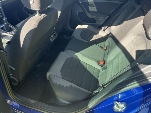 Volkswagen Golf 1.5 tsi highline r-line