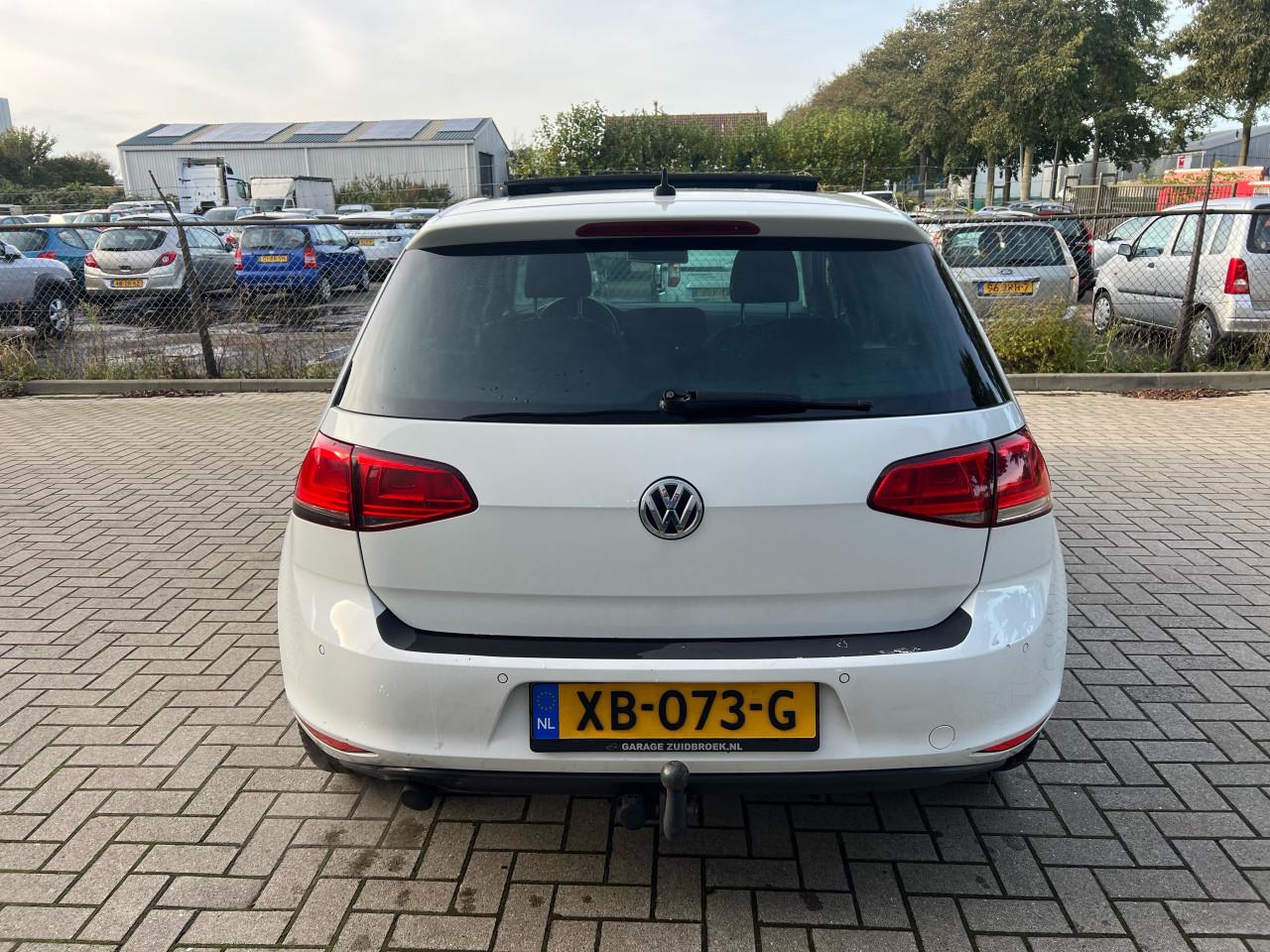 Volkswagen Golf 1.2TSI Cup Edition Automaat Pano