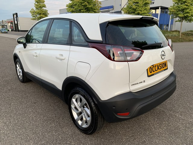 Opel Crossland X - v e r k o c h t