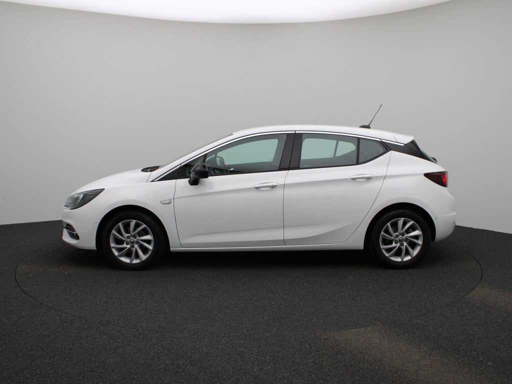 Opel Astra 1.2 elegance | lmv | parkeer sensoren | camera | half leder | cl