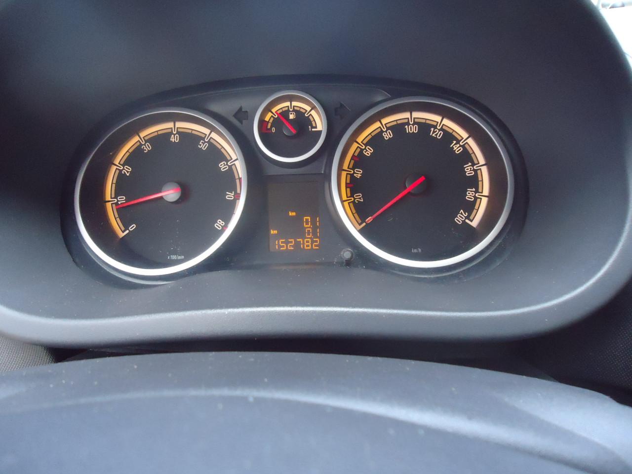 OPEL CORSA D 5DRS 14-16V 120 EDITION