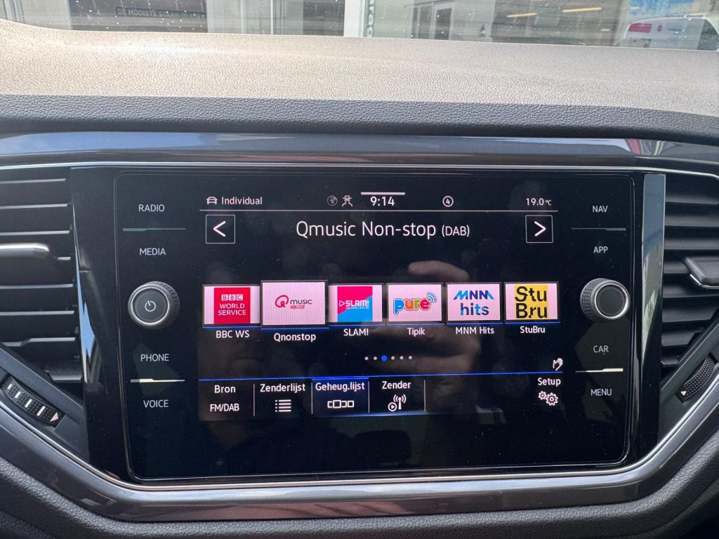 Volkswagen T-roc 1.5 tsi sport