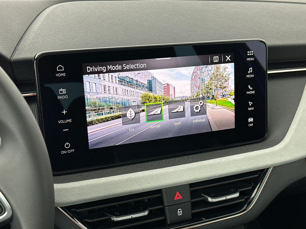 Skoda Scala 1.0 tsi business edition