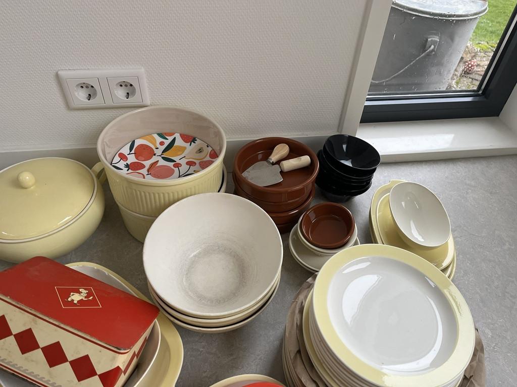 Verzameling serviesgoed jaren 50-60