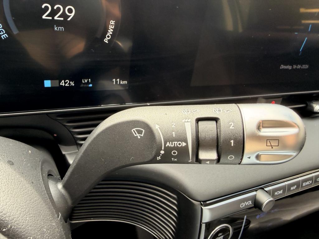 Hyundai Ioniq 5 long range pure edition 84 kwh | direct leverbaar | leder/s