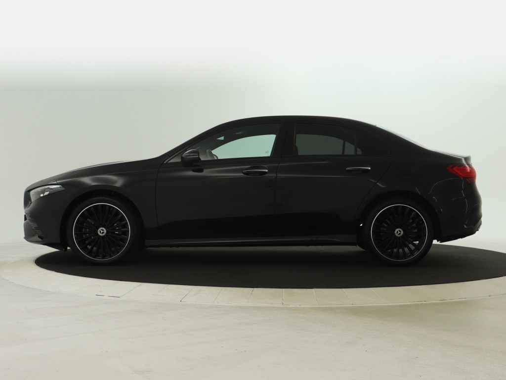 Mercedes-Benz A-Klasse 250 e amg line | amg line advanced plus | night pakk