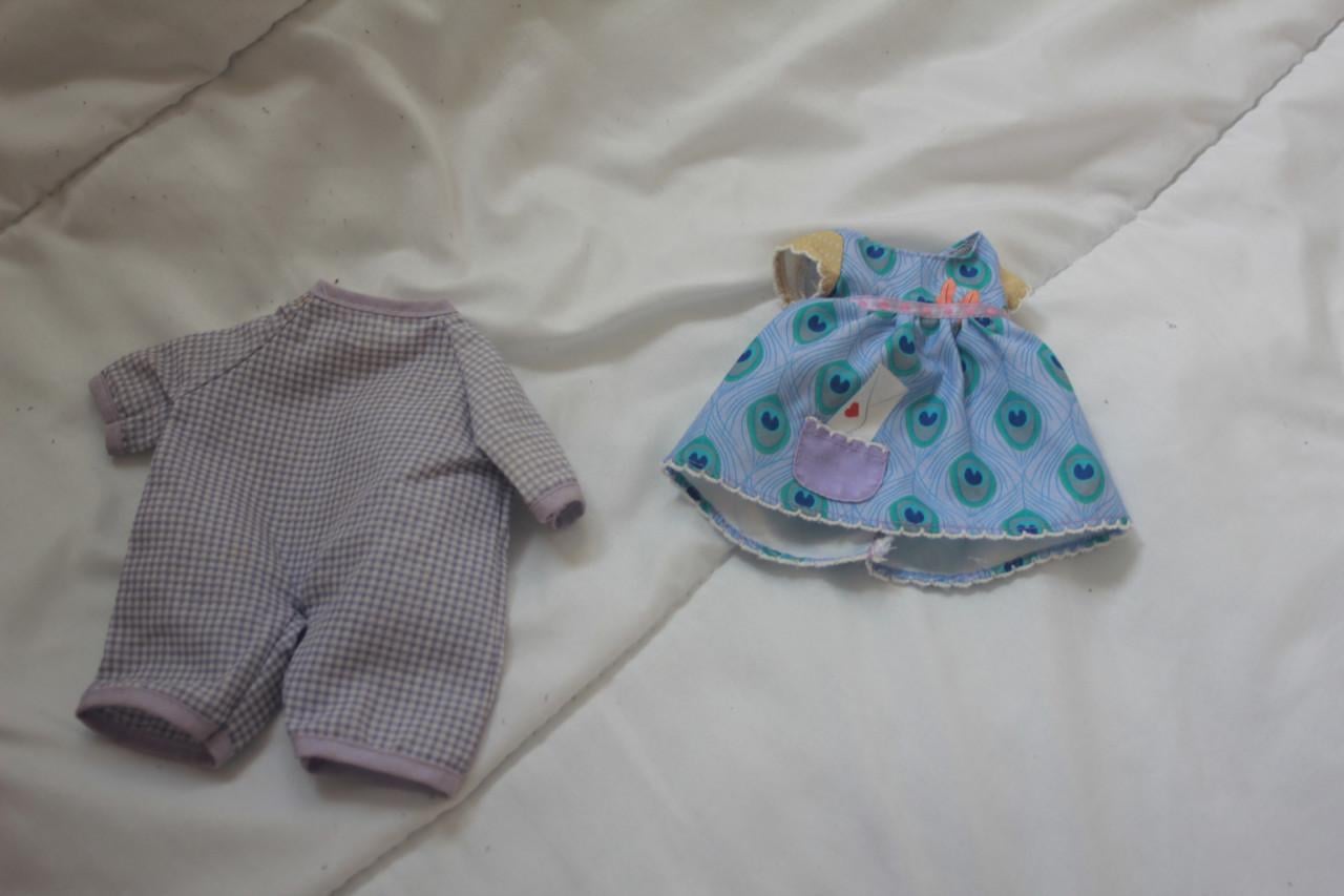 Poppen kleding